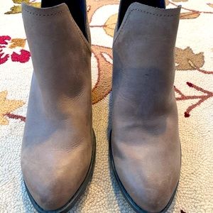 Steve Madden booties